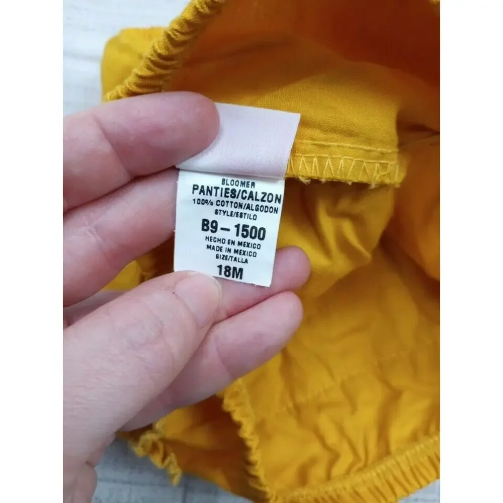 18m Ricrac & Ruffles Ruffled Gold Bloomer - Picture 5 of 5